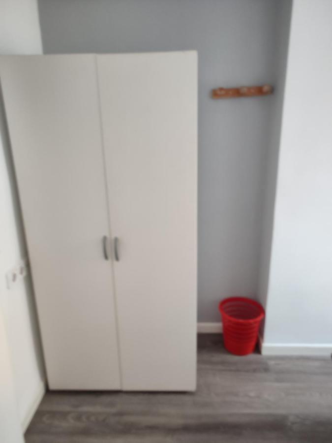 ולנסיה Avenue Rooms מראה חיצוני תמונה